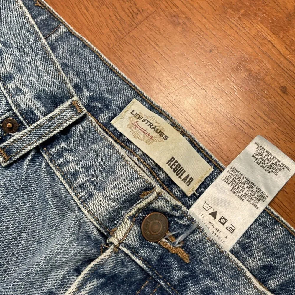 Signature by Levi Strauss & Co. Regular Straight Jeans Men's 40x30 Blue Medium